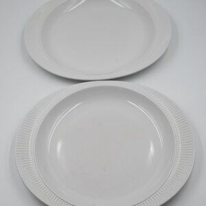 VINTAGE NEW Two Easterling Cordelite Germany MCM White Ribbed Oval Dinner Plates